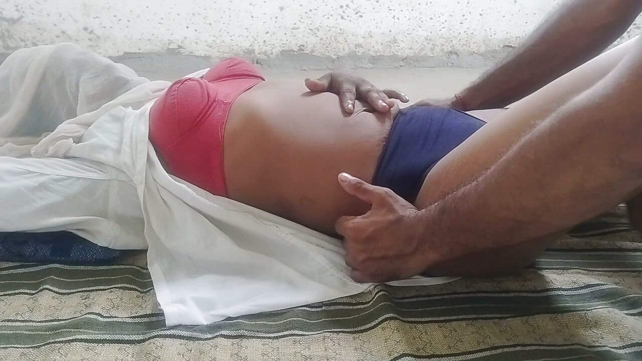 Mera ex girlfriend ko choda painful sex
