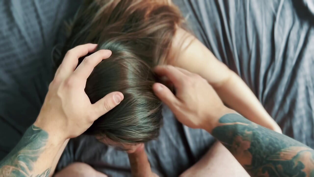 Passionate morning sex with a gorgeous brunette