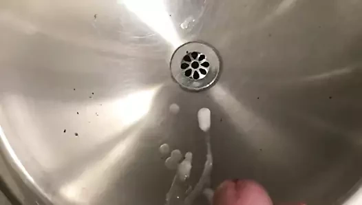 Cum içinde kamu lavabo
