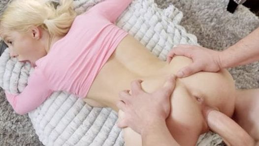 TINY4K, Valentine’s Day Naked Sex Treats With Kenzie Reeves