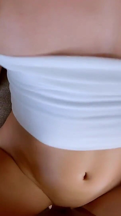 Momento da condividere da "Sexy agente immobiliare scopa e schizza per fare un affare - mangiata di figa e martellante fino al creampie"