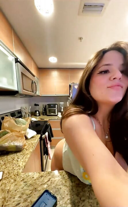 Live-Stream mit Dani Valentina