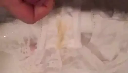 Panty meiner Frau besamt