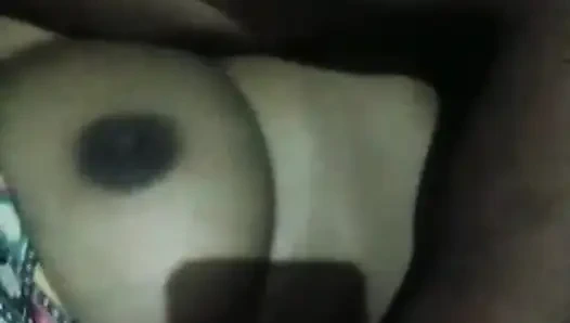 Я развлеклась с соседкой ночью