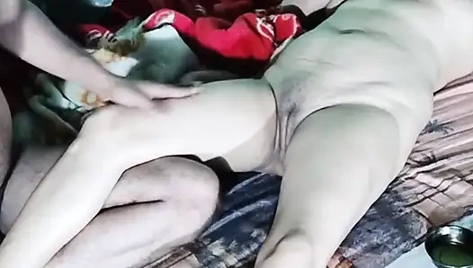 Big Gaand Wali бхабхи Ki Malish Ke Baad Chudai