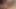 甘い天使のかわいこちゃんは、彼女の濡れた女を指で触れながら、肘掛け椅子の上で固体肛門を受け取ります