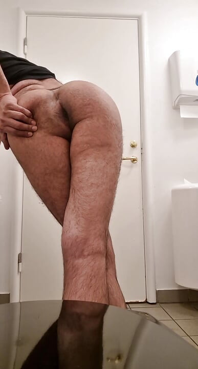 Hold me tight and then lick my ass before ur cock will turn up and want to fuck my ass