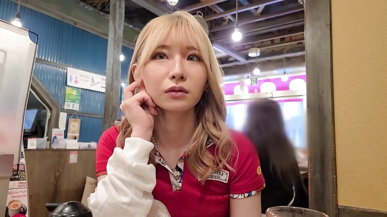 ตอนที่ 1: ผู้ติดโฮสต์ที่ง่ายและเซ็กซี่!