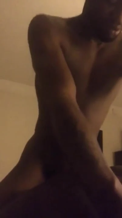 Lil dude killing thot Bitch