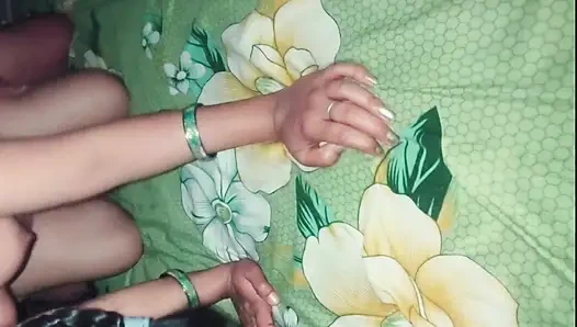 Latika dientot gaya doggy sama kontol besar abang tirinya sendiri
