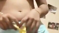 Fată Nri punjabi care face baie video viral gol