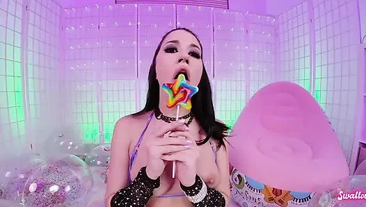Alex coal lagi asik mainin sperma sampai telan sperma