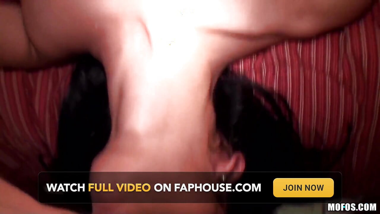 Latina Sex Tapes - Horny Latina Nadia Lopez Gives a Hardcore Cowgirl & Doggystyle Show with BF Juan Using a New Camcorder