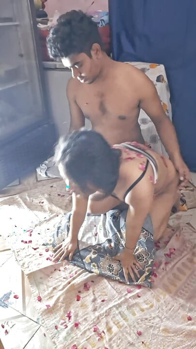 Newly Married Couple Sex Desi