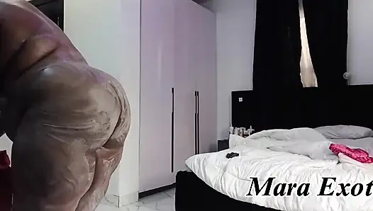 Come Spend the Morning with Me... Alone.