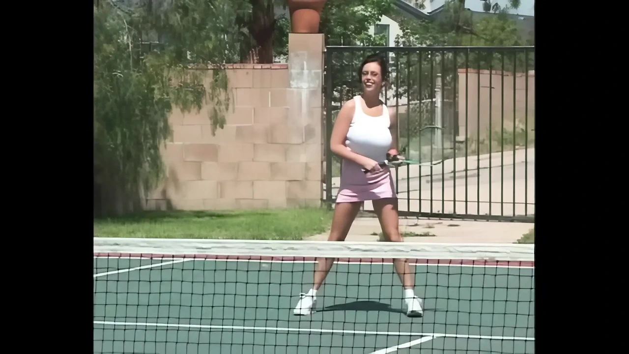 屁股向阳光敞开