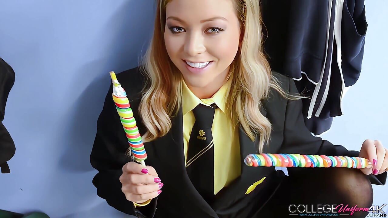 ナタリア・フォレスト参加のサッキング・トゥー