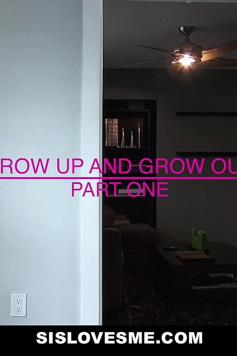 Stebro plní svou fantazii stříkat do své nevlastní sestry s velkými kozami