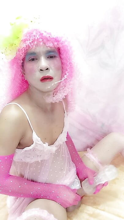 Oanh Le transgender wearing sexy clothes selfie cups tinh