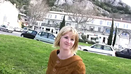 Fahişe göt deliğini derinden ve sert siktiriyor