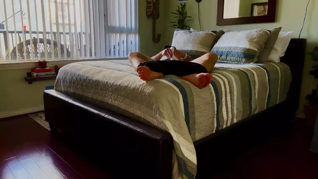 I Jerk off in My Sock, and It’s Amazing