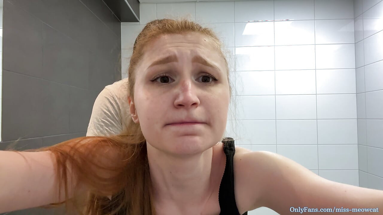 Sex in the Gym..How Am I Supposed to Finish My Workout ?!