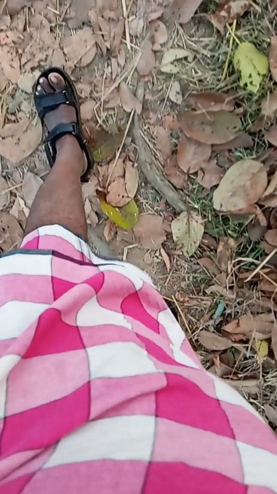 زوجة قرية ديسي تمارس الجنس القاسي في الحمام المنزلي | المقطع 1