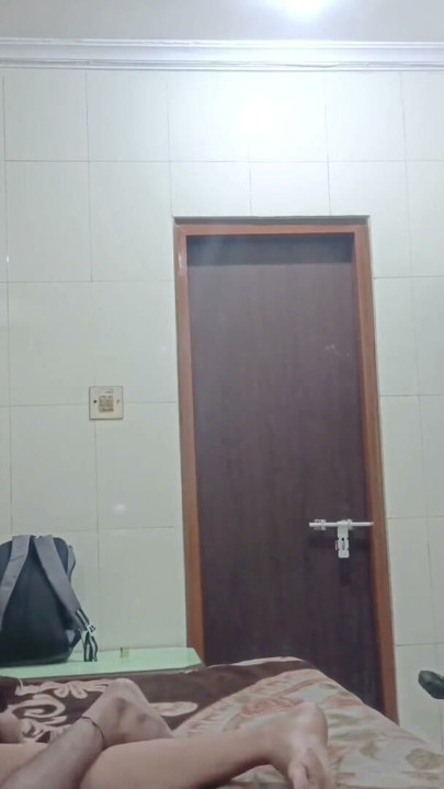 I saw my husband | Clip 2