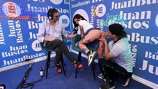 Blaze Rager mag harten analsex mit riesigem schwanz in Juan Bustos Podcast