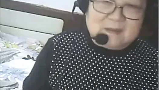 Chat with Asian Grandma