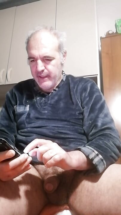 Du må slikke den harde kuken min godt!