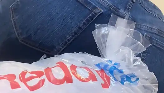 Вставлю ICE в мою киску в первый раз!