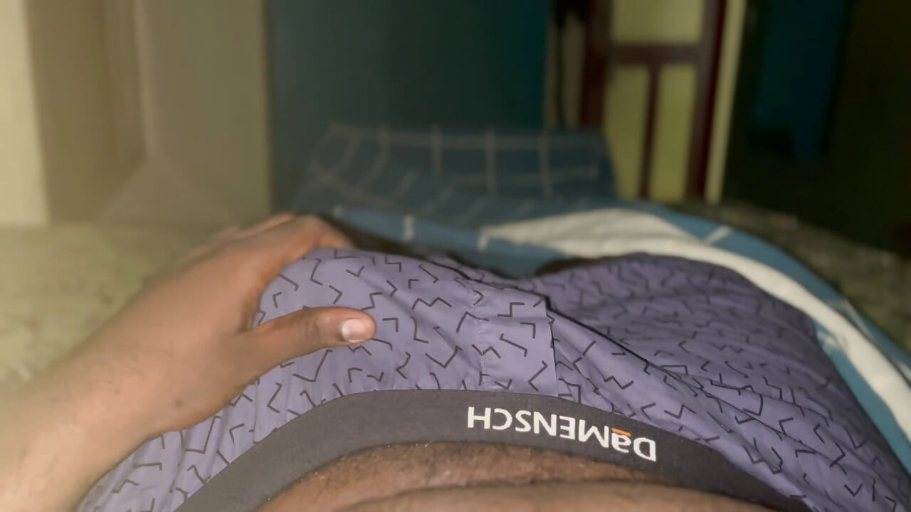 Night flash Dirty step uncle  massage with oil