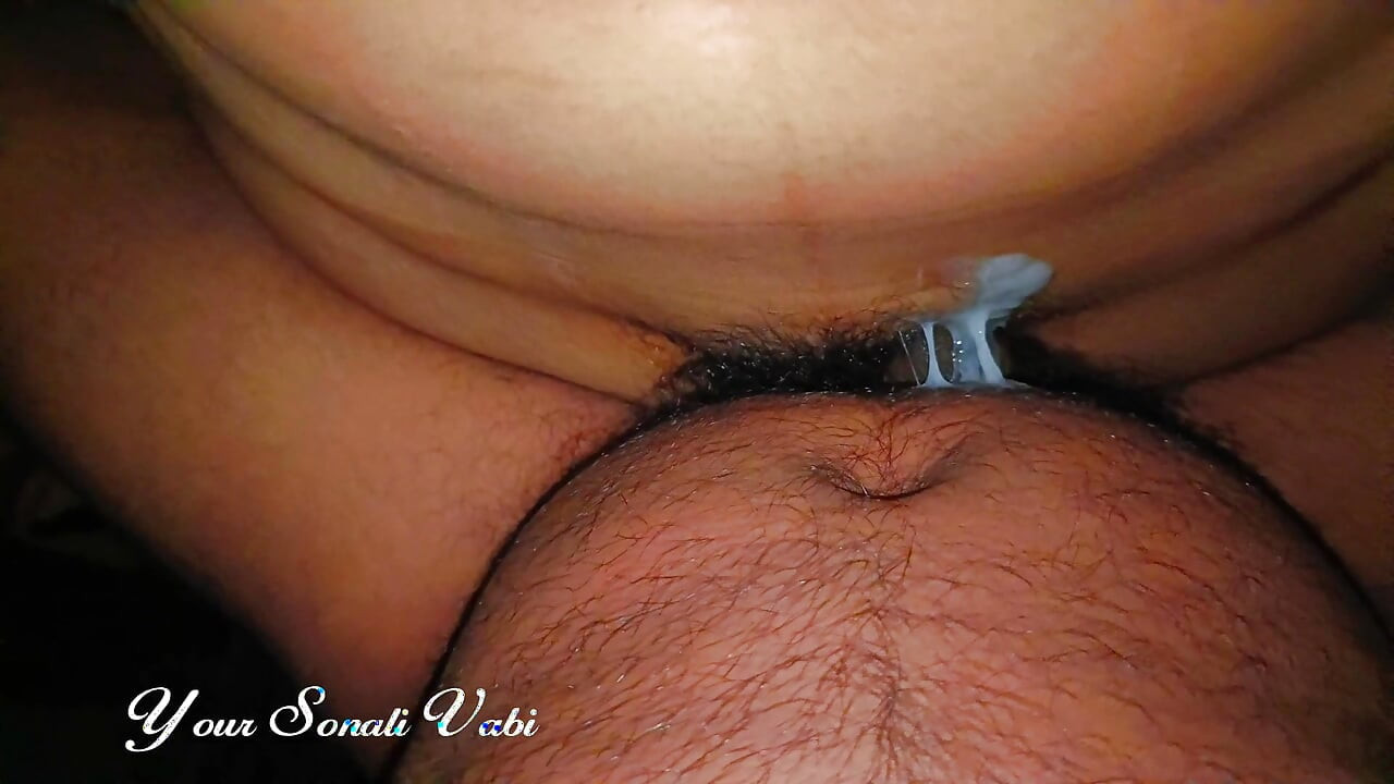 Sonali vabi ev öğretmeniyle romantik video tam gece sikişiyor