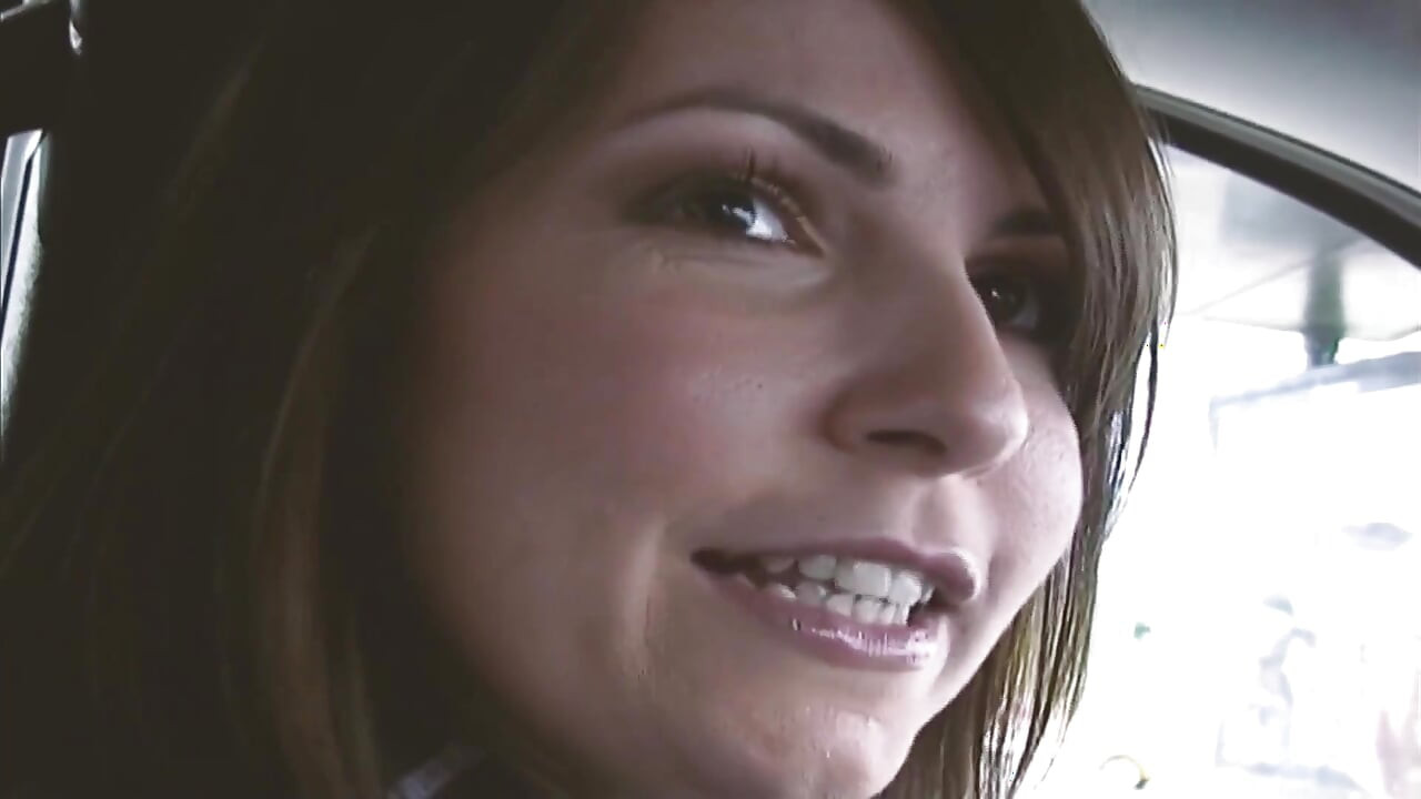 Booty Workoutscene-3 Brunette Slim Booty MILF Enjoys a Big Cock in Her Mouth