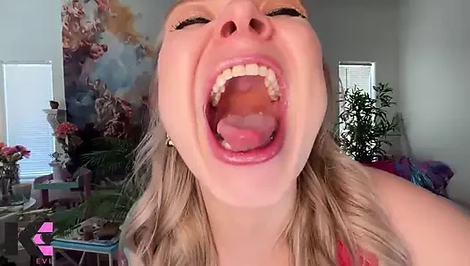 Shrinking Cure Is My Snacktime