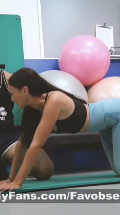 Brunette slut with huge boobs hardcore rough fucked vaginal by her personal trainer cumming in her mouth | Clip 1