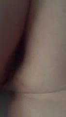 Pancutan mani MILF British pada pantat