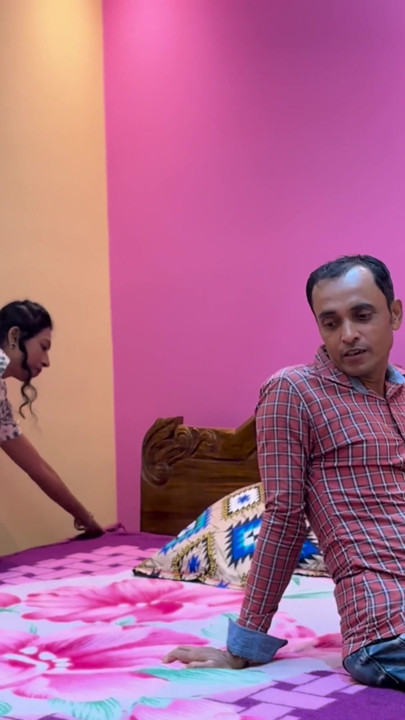 Biwi ko bola apne boss ko pussy kamsutra ras pilane kaliye kueki apna husband ka promotion confirm | Clip 1