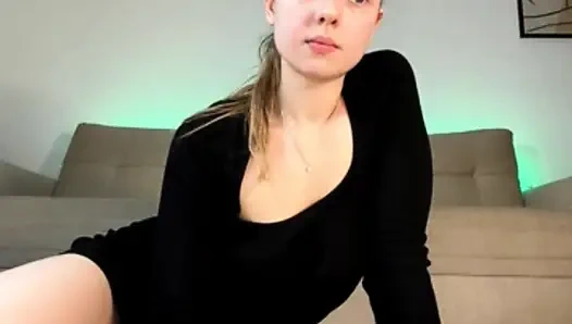 Jucielussie streamt auf die webcam