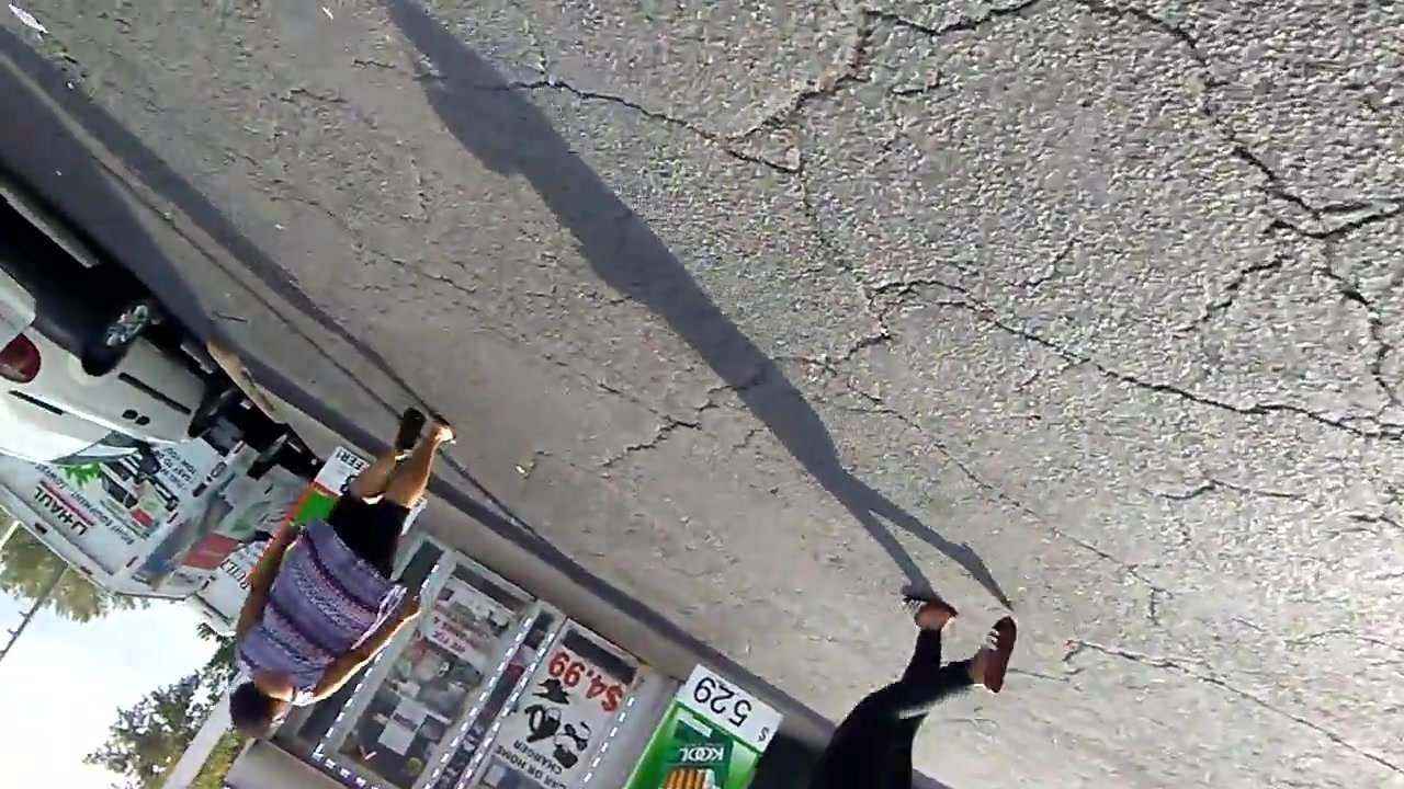 Jiggly booty