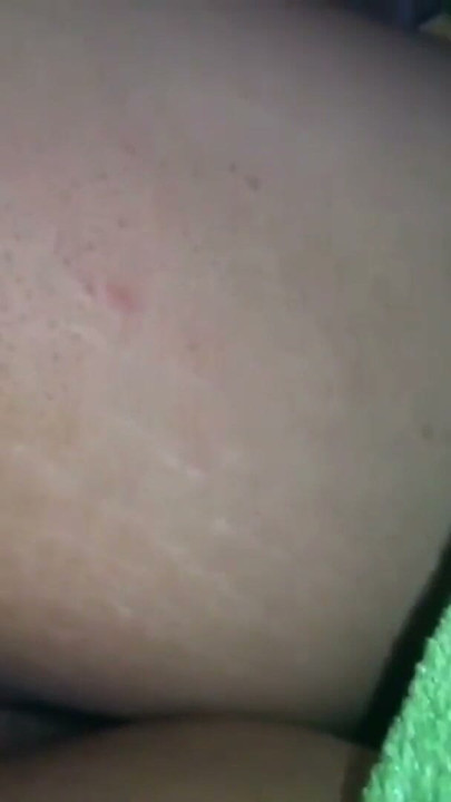 My friend lets me touch her a bit, taking advantage of the fact that she's naked. | Clip 1