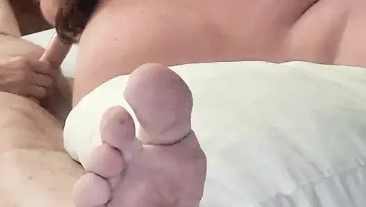 Emmek ve sikişmek için heyecanlı