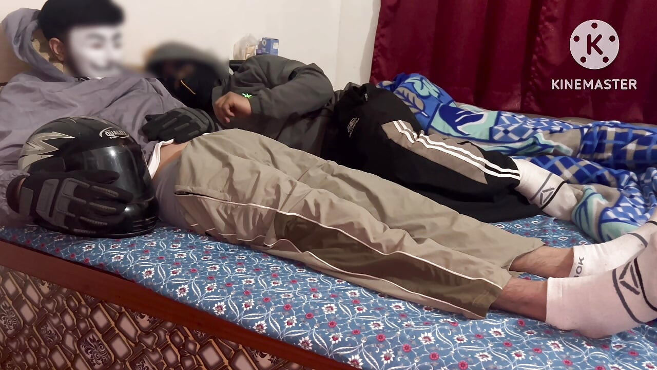 School straight freind big monster cock first time