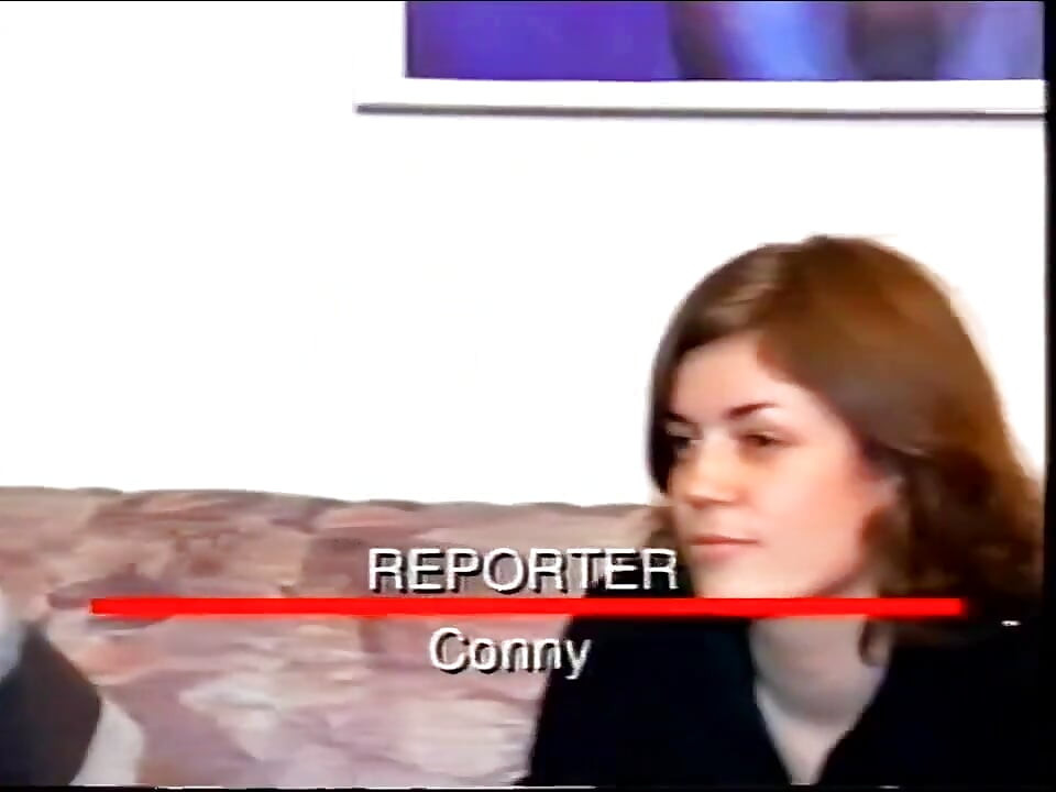 Em Pisses Are Women Not Only To Kiss (1990)