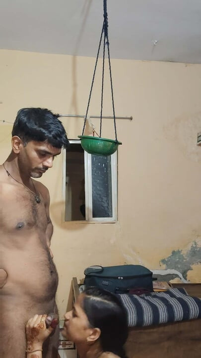 Deshi bhabhi ki hindi me mast chudai video