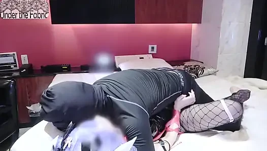 Rabbithole Y-san berubah menjadi permainan sensual dari miku fit - 1