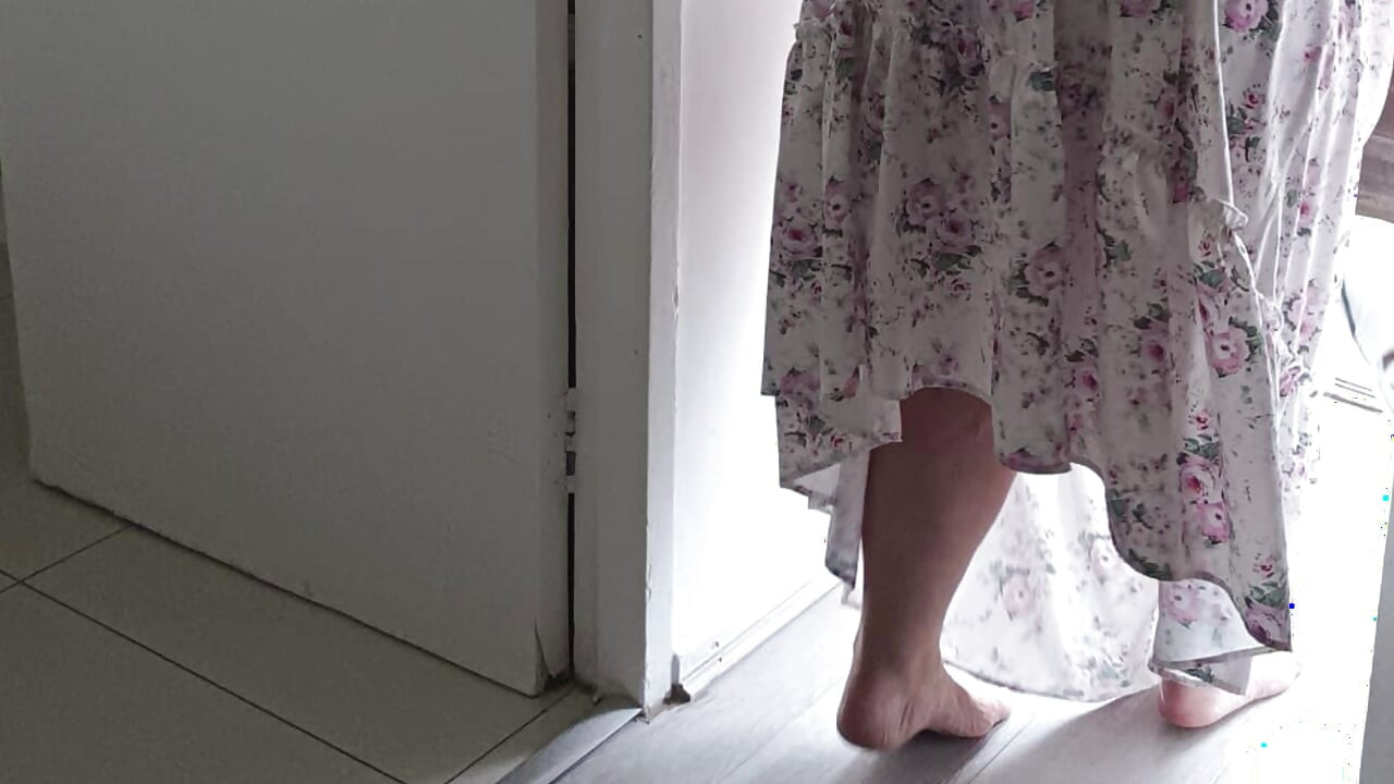 Real rabuda milf é despida para BBC Lover. Interracial jogo safado.
