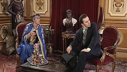 Косплей немецких крошек занимается анальной оргией на роскошной вилле