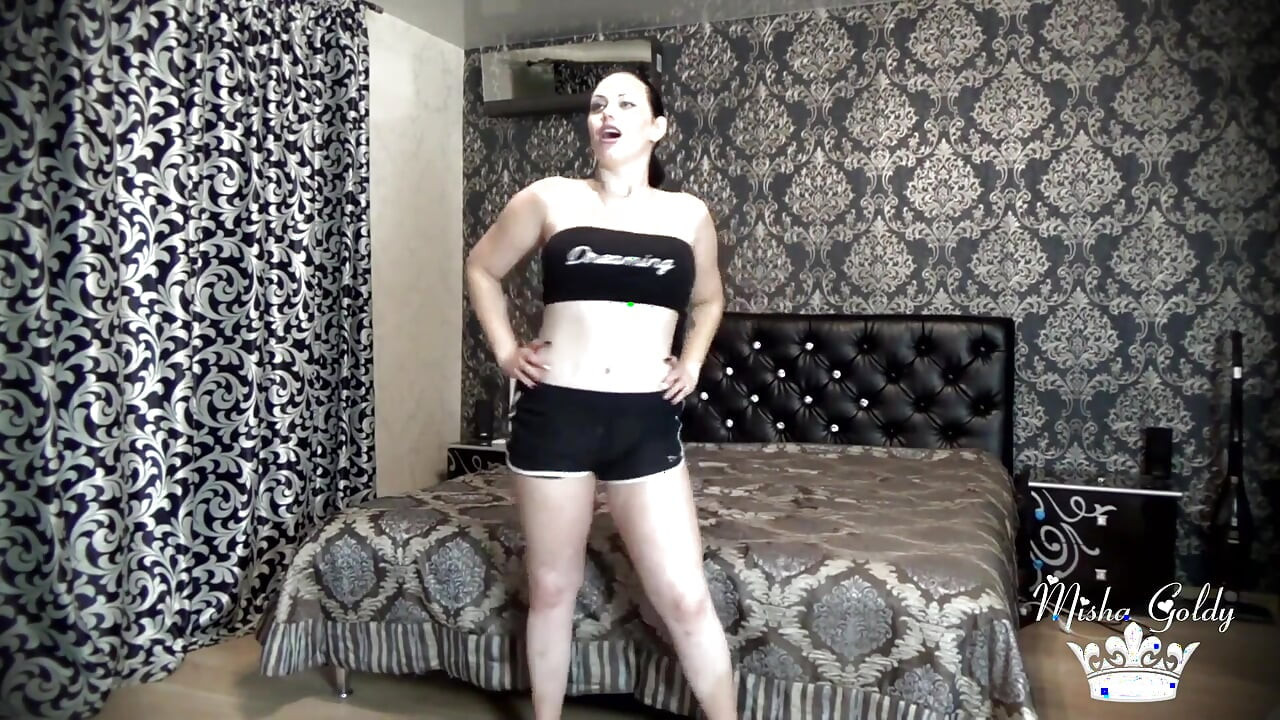 Weight lifting challenge with 40 repetitions per exercise